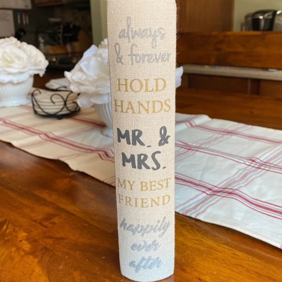 Wedding Photobook - Picture 5 of 5